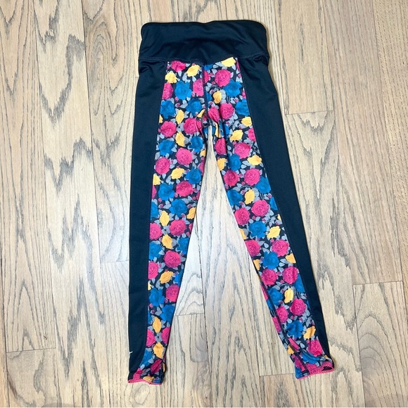 Nike Girls' Dri-Fit One Luxe Leggings in Black/Rush Pink Color Girls Size Small - Picture 3 of 9